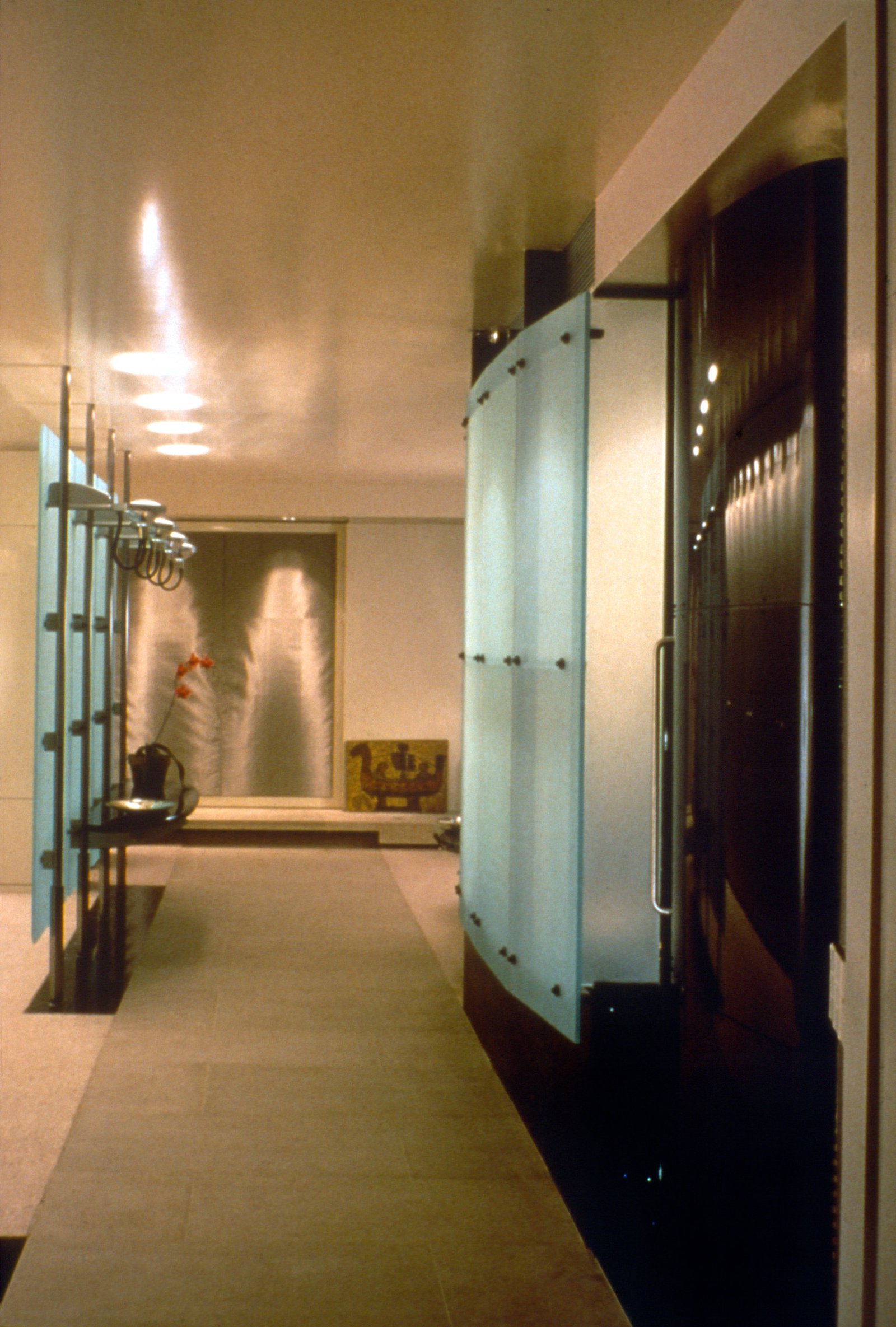 Barr Residence — image 4