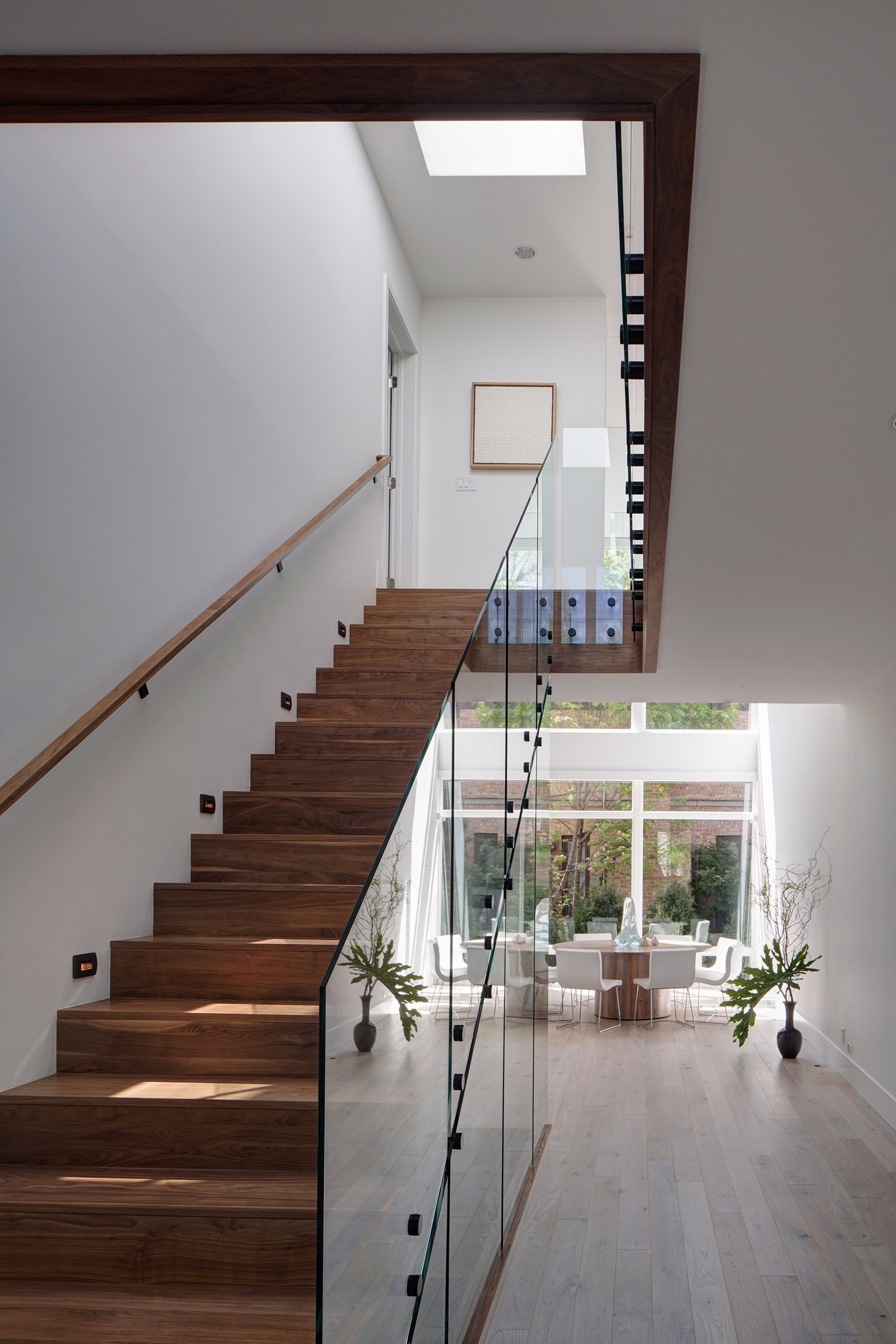 Elmhurst Residence — image 5