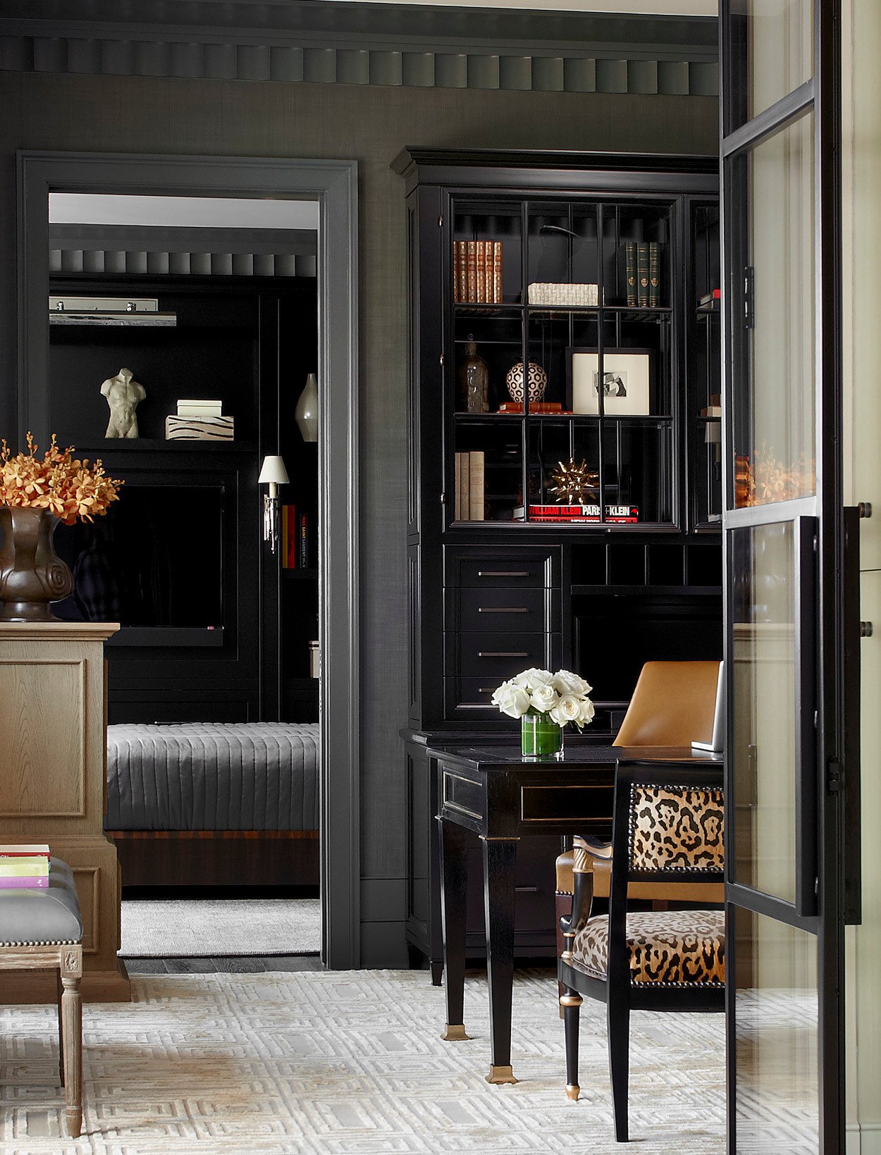 Gold Coast Apartment — image 5