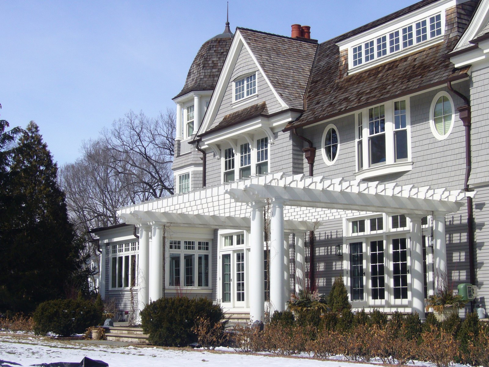 Hinsdale Residence — image 1